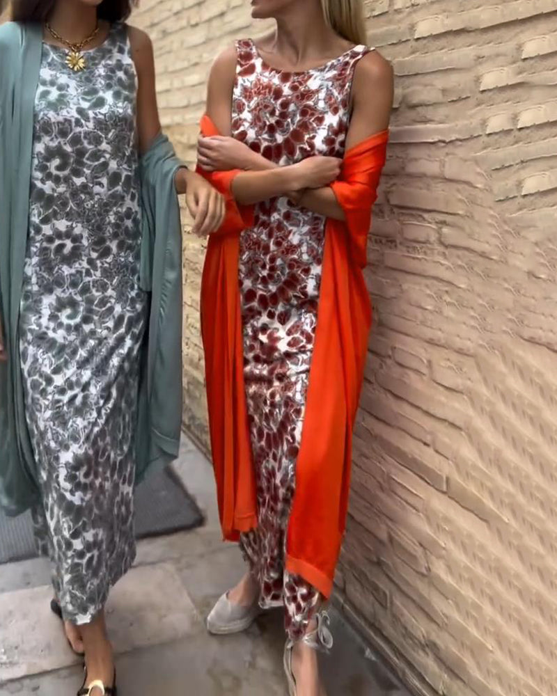 Joan™ | Elegant two-piece suit with vintage print