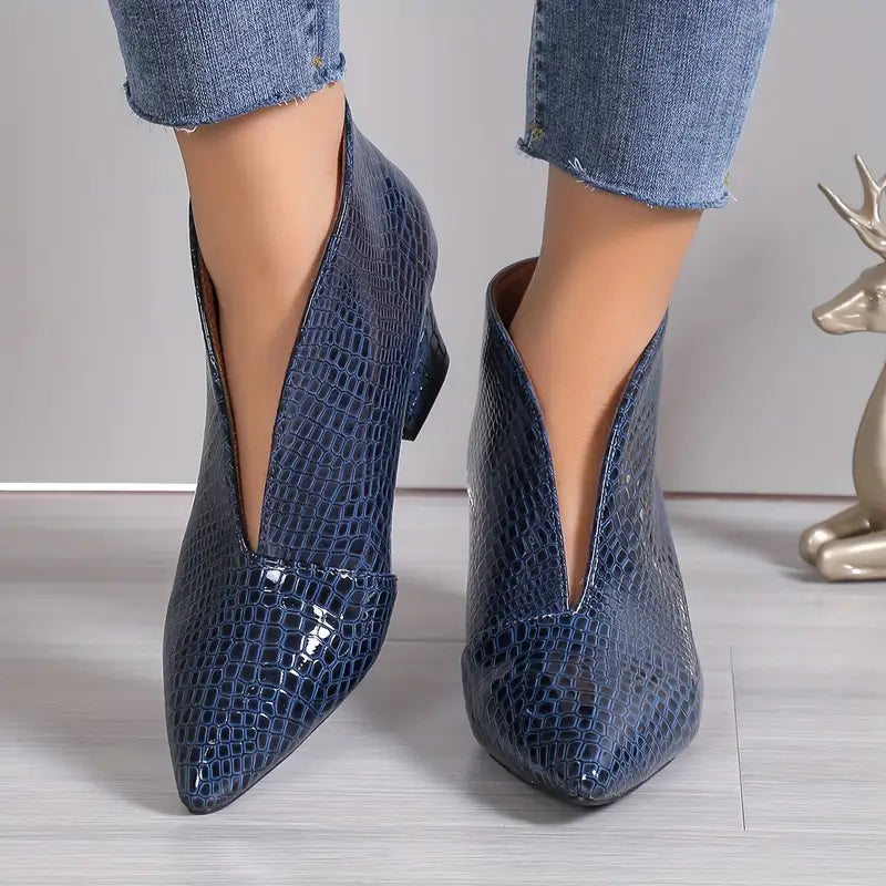 Luz™ | Women's Textured Ankle Boots with Curved Cut and Mid Block Heel
