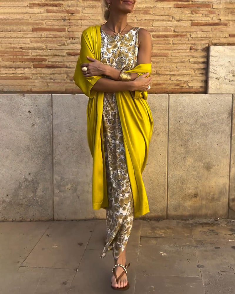 Joan™ | Elegant two-piece suit with vintage print